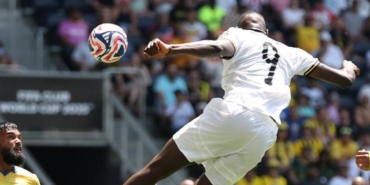 7-gollu-macta-kazanan-borussia-dortmund-LYSy1wtM.jpg