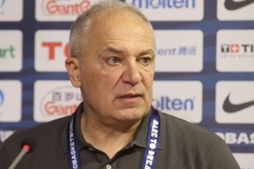 a-milli-kadin-basketbol-takimi-basantrenoru-ekrem-memnun-takimimla-gurur-duyuyorum-UzUwkX3c.jpg