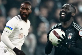 besiktas-arthur-masuaku-ile-yollarini-ayirdi-resmi-aciklama-geldi-1d3v5E3l.jpg