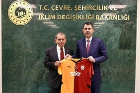 cevre-sehircilik-ve-iklim-degisikligi-bakani-murat-kurum-galatasaray-baskani-dursun-ozbeki-kabul-etti-RX88vaam.jpg