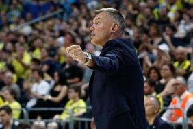 fenerbahce-basantrenoru-sarunas-jasikevicius-gelismemiz-gerek-q9uPyC9e.jpg
