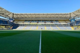 fenerbahce-stadyumda-yenileme-calismalarina-basladi-R388OrUk.jpg