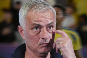 fenerbahce-transferde-saha-kalkti-bonserviste-dev-rakam-en-iyisi-icin-gorusmeler-suruyor-2ZOuAjQ5.jpg