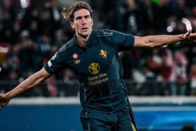fenerbahcede-dusan-vlahovic-transferi-icin-sicak-gelisme-italyanlar-fenerbahcenin-teklifini-duyurdu-WrRjls5a.jpg