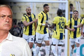 fenerbahcede-istenmeyen-adam-olmustu-premier-ligden-iki-talibi-cikti-Jsbcg8Rg.jpg