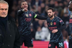 fenerbahceden-sag-beke-dunya-yildizi-gorusmeler-basladi-e47Dlyi9.jpg