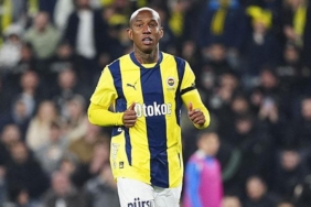 fenerbahcenin-yildizi-anderson-taliscadan-transfer-itirafi-tum-turkiye-seferber-oldu-IOjSlCPb.jpg