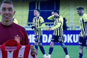 fernando-muslera-galatasaraydan-ayrilisini-anlatti-kendisini-arayan-ismi-acikladi-her-sey-cok-hizli-gelisti-pbFXb7ct.jpg