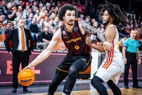 galatasarayda-sadik-emir-kabaca-ile-yollar-ayrildi-dOO3iN88.jpg