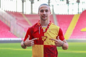 goztepe-arda-okan-kurtulani-kadrosuna-katti-p9rWbsx3.jpg