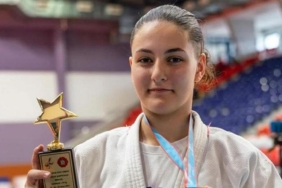 hatice-tuana-balcidan-bronz-madalya-tApyMwBY.jpg