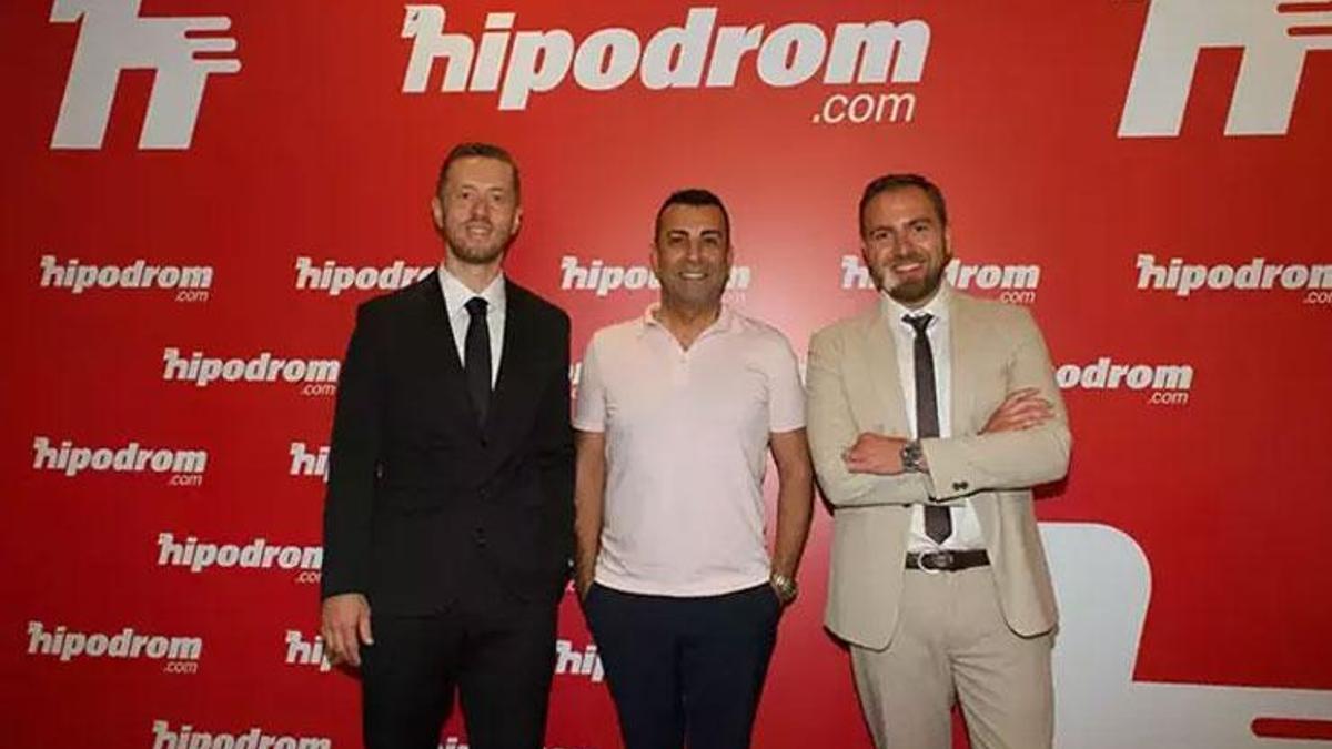 hipodromcomun-yeni-marka-yuzu-emre-karayel-oldu-BSSOO3bI.jpg