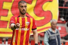 kayserispor-hosseini-ile-yeniden-anlasti-gIHFUrUj.jpg
