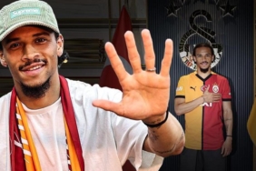 leroy-sanenin-galatasaraya-transferi-icin-carpici-yorum-mucadele-etmedi-tartismalara-noktaya-koydu-rOWtT6Er.jpg