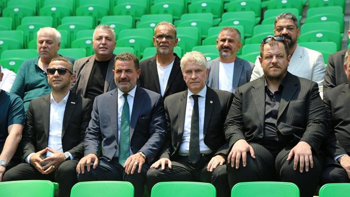 sakaryasporun-yeni-baskani-muhammet-kiratli-oldu-cJLPpDxx.jpg