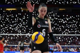 saliha-sahinden-sampiyonluk-aciklamasi-U2zy32jM.jpg