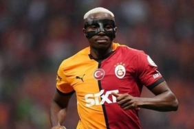 son-dakika-galatasaray-taraftarlari-bu-haberi-duyunda-sevince-boguldu-victor-osimhen-teklifi-reddetti-eErrQU4m.jpg