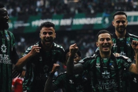 super-lige-yukselmislerdi-kocaelisporda-ilk-ayrilik-kapida-ZOG1qDO5.jpg