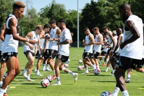 besiktas-sabah-sahada-aksam-salonda-calisti-HYkn6ITv.jpg