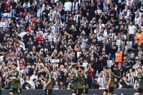 besiktasta-kombineler-genel-satisa-sunuldu-6CNiA4R8.jpg