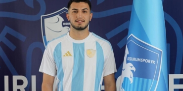 erzurumspor-fk-orta-saha-oyuncusu-adem-eren-kabaki-transfer-etti-JyLOYWq7.jpg