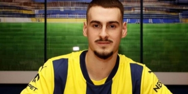 fenerbahce-genc-oyuncunun-lisansini-cikardi-kSRHmEY9.jpg