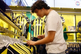 fenerbahcede-yeni-sezon-formalarina-tam-not-DU2y2qCa.jpg