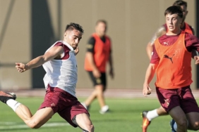 galatasaray-yeni-sezon-hazirliklarina-devam-etti-dR6N278Q.jpg