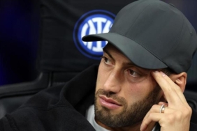 hakan-calhanoglu-icin-varsa-yoksa-galatasaray-gelen-tekliflere-olay-yanit-XFIHC4Et.jpg