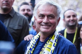 jose-mourinhoyu-sevince-bogan-transfer-cok-mutlu-oldu-kNOHu6iT.jpg