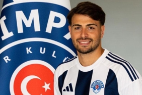 kasimpasa-transferi-acikladi-iki-yillik-imza-ktW89jiq.jpg