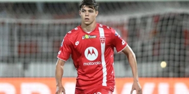 rizesporun-transferde-hedefi-interin-genc-yildizi-aUiyh3Gk.jpg