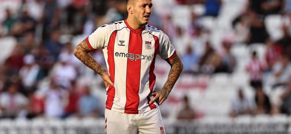 super-lig-ekibinden-rey-manaj-bombasi-gorusmeler-basliyor-4K41syn1.jpg