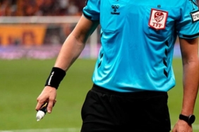 tff-acikladi-varda-kadin-hakem-donemi-pan1NVnM.jpg